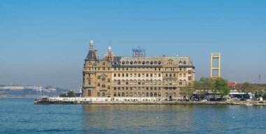 İstanbul, Türkiye - 26 Nisan 2017: Haydarpaşa Limanı'nın güneyinde, Kadıköy'de bulunan Haydarpaşa Demiryolu Terminali, 1909 yılında inşa edilmiş ve 2013 yılında kapanmıştır.