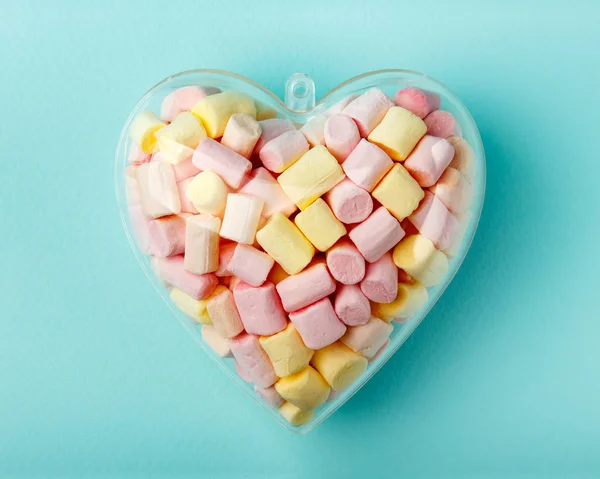 Marshmallow Container Form Heart Blue Background Sweets Valentine Day — Stock Photo, Image