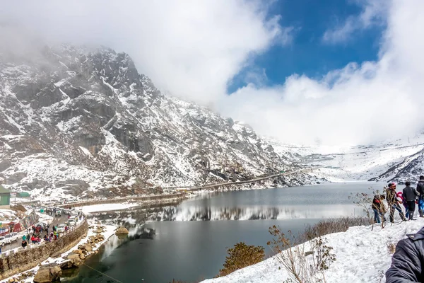 Lago di Tsomgo (Changu), La bellezza dell'Himalaya — Foto Stock