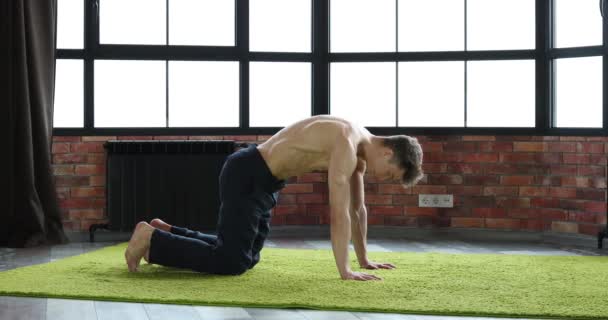 Young Man Engaged Oriental Practices Yoga Strengthen Young Health — Stock Video