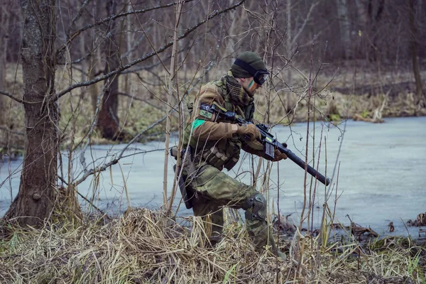 ポルタヴァ ウクライナ 2019 ゲーム プロテスタントのアイルランドの国民軍と Airsoft のゲーム イギリス正規軍の敵対行為の模倣 — ストック写真