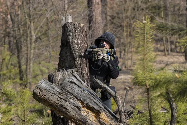 ポルタヴァ ウクライナ 2019 ゲーム プロテスタントのアイルランドの国民軍と Airsoft のゲーム イギリス正規軍の敵対行為の模倣 — ストック写真