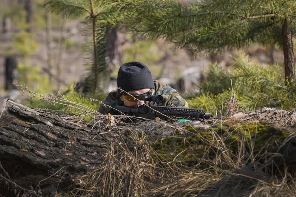 ポルタヴァ ウクライナ 2019 ゲーム プロテスタントのアイルランドの国民軍と Airsoft のゲーム イギリス正規軍の敵対行為の模倣 — ストック写真