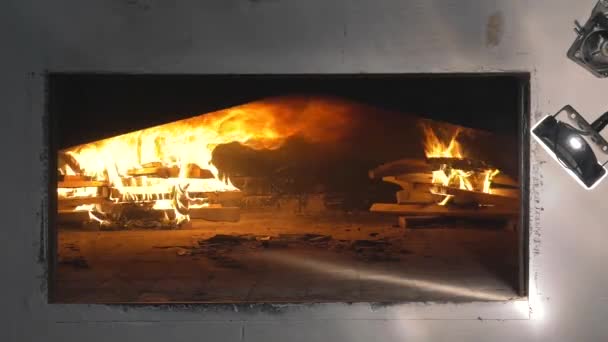 Płonący Ogień Piekarniku Pieczenia Chleba — Wideo stockowe