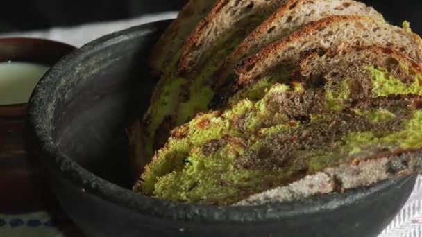 Pão Tradicional Ucraniano Cozido Forno Madeira Sem Conservantes Enchimentos Corantes — Vídeo de Stock