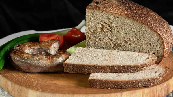 Pan Tradicional Ucraniano Cocinado Horno Sobre Madera Sin Conservantes Rellenos — Foto de Stock