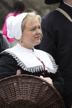 Kamyanets-Podilsky, Ukrayna - 20 Eylül , 2019: Kamyanets-Podilsky şatosunda on yedinci yüzyılın Ukrayna ve Polonya lı askerlerin tarihsel askeri yeniden inşası.