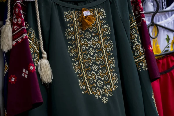 Kiev Ucrânia Outubro 2019 Vestuário Tradicional Ucraniano Bordado Com Mulheres — Fotografia de Stock