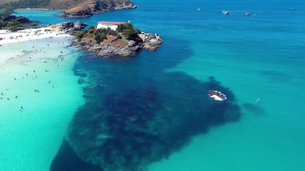 Cabo Frio Rio Janeiro Brasilien Wunderschöner Strand Mit Kristallklarem Wasser — Stockvideo