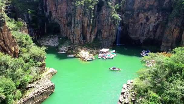 Luftaufnahme Berühmter Schluchten Der Lagune Von Capitolio Capitolio Minas Gerais — Stockvideo