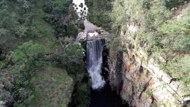 Vista Aérea Una Hermosa Cascada Capitolio Minas Gerais Brasil Laguna — Vídeos de Stock