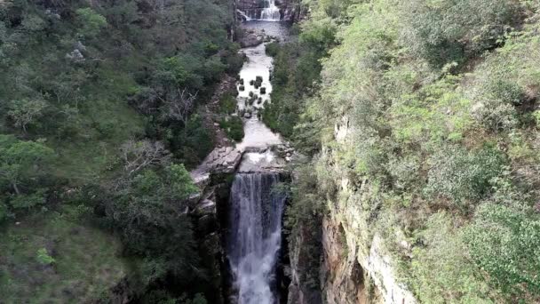 Flygfoto Över Ett Vackert Vattenfall Capitolio Minas Gerais Brasilien Capitolio — Stockvideo