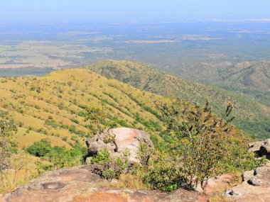 Alto do Cu Gözlemevi havadan görünümü, Chapada dos Guimaraes, Mato Grosso, Brezilya. Harika bir manzara. Seyahat yeri. Tatil seyahati. Gökyüzü Yüksek Gözlemevi. Turistik nokta.