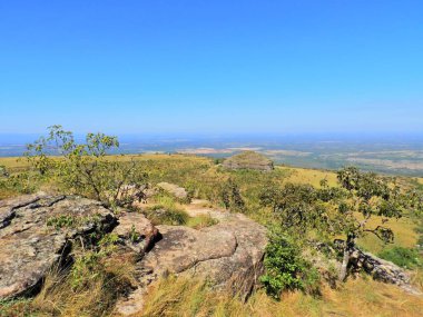 Alto do Cu Gözlemevi havadan görünümü, Chapada dos Guimaraes, Mato Grosso, Brezilya. Harika bir manzara. Seyahat yeri. Tatil seyahati. Gökyüzü Yüksek Gözlemevi. Turistik nokta.