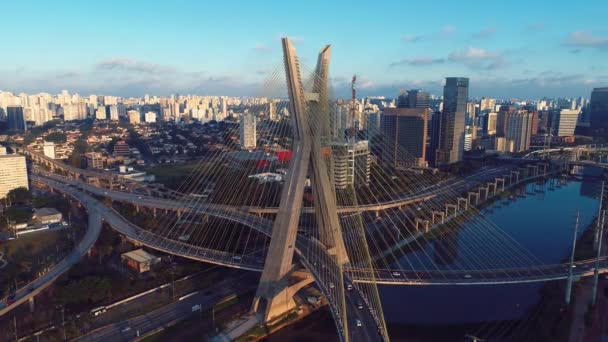 Ponte Estaiada Brug Luchtfoto Sao Paulo Brazilië Business Centrum Financial — Stockvideo