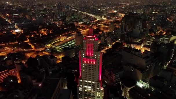Sao Paulo Brezilya Tam Merkezinde Renkli Bir Gökdelenin Havadan Görünümü — Stok video