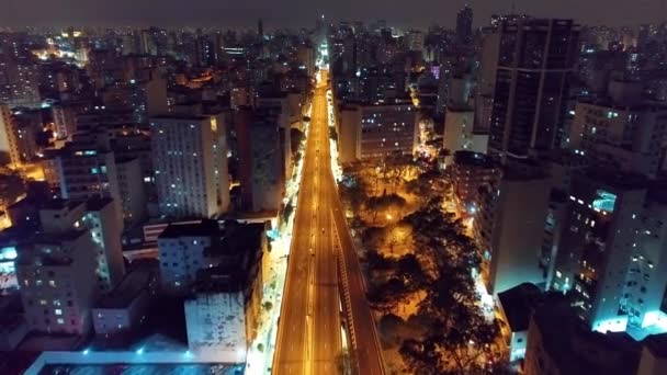 巴西圣保罗日落的鸟瞰图 黄昏的风景 市中心的场景城市地标 彩色天空 — 图库视频影像