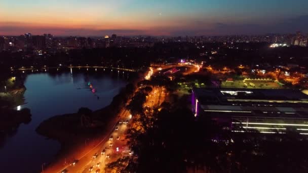 Geceleri Ibirapuera Nın Parkı Nın Havadan Görünüşü Sao Paulo Brezilya — Stok video