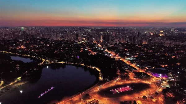 Vista Aérea Del Atardecer Parque Monumento Bandera Ibirapuera Sao Paulo —  Fotos de Stock