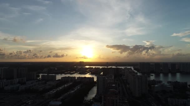 Flygfoto Över Havet Solnedgång Sunny Isles Miami Usa Fantastiskt Landskap — Stockvideo