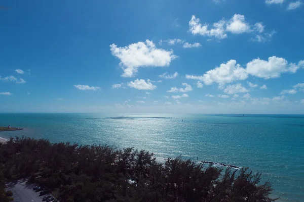美国佛罗里达州基韦斯特Zachary Taylor堡附近的空中景观 加勒比海 伟大的风景 旅行目的地 热带旅行 — 图库照片