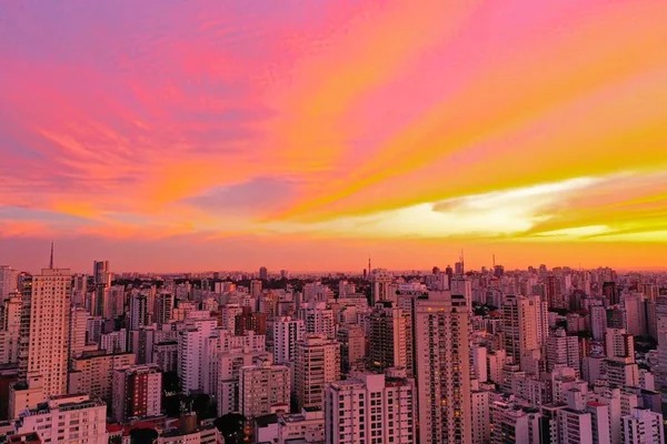 Vista Panorámica Puesta Sol Escena Vida Ciudad Gran Paisaje — Foto de Stock