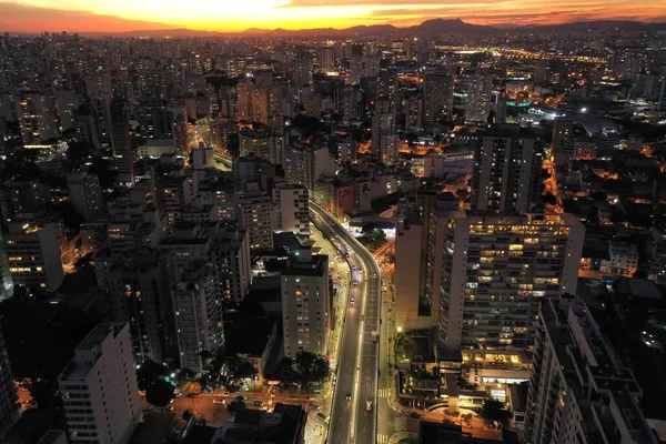 Vista Panoramica Del Tramonto Sulla Scena Della Vita Cittadina Grande — Foto Stock