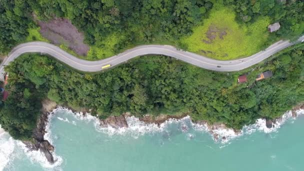 Bovenaanzicht Van Kustweg Met Beauty Curvers Het Stadsleven Groot Landschap — Stockvideo