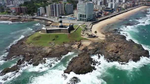 Widok Lotu Ptaka Farol Barra Scena Latarni Morskiej Plaży Salvador — Wideo stockowe