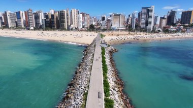 Fortaleza Skyline Ceara Brezilya Fortaleza 'da. Sahil Skyline. Şehir merkezinde. Modern Highrise Binaları. Fortaleza Skyline Ceara Brezilya Fortaleza 'da. Göz kamaştırıcı manzara. Brezilya Kuzeydoğu.