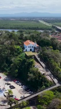 Sao Paulo Brezilya 'daki Itanhaem Manastırı. Manastır Skyline. Şehir merkezindeki şehir manzarası. Matrix Meydanı. Sao Paulo Brezilya 'daki Itanhaem Manastırı. Riverside Şehri.