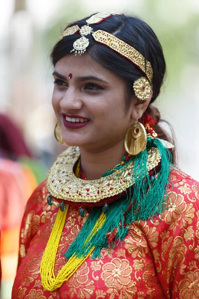 Moscow Russia June 2019 Young Girl Traditional Nepalese Costume Ornaments — ストック写真