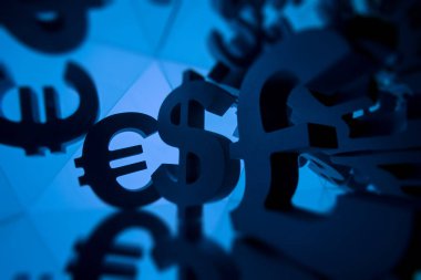 Euro, Pound ve birçok yansıtma görüntüleri Doları para birimi simgesiyle