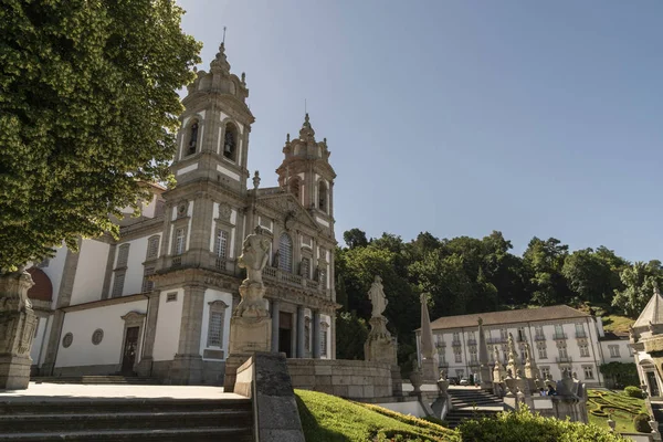 ブラガの街に位置する ブラガ ポルトガルの最も古い大聖堂 — ストック写真