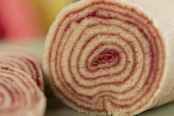 Bolo Rolo Típico Postre Brasileño Del Estado Pernambuco Rollo Pastel —  Fotos de Stock