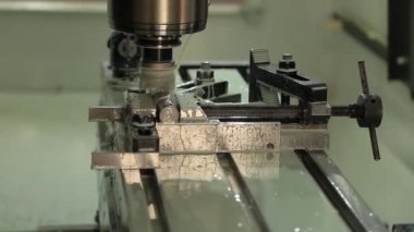 Metal kesme, fabrika, erkekler eser