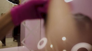 doğrudan işlem saç kozmetik uygulamak için hazırlık