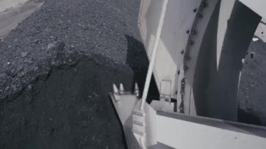 canavar makine 4k. kapatın. Kömür