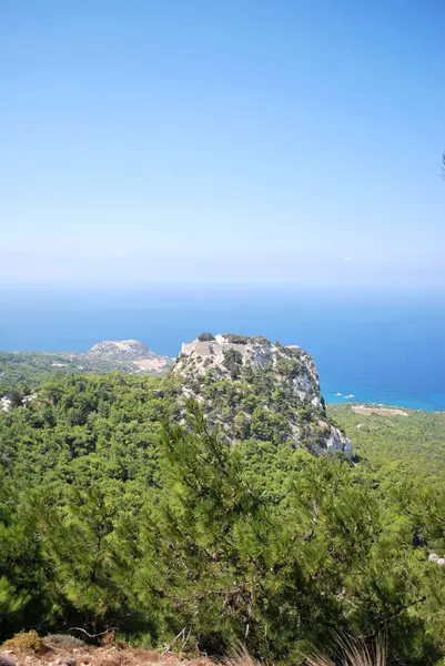 Vue Montagne Avec Les Ruines Château Monolitos Sur Fond Mer — Photo