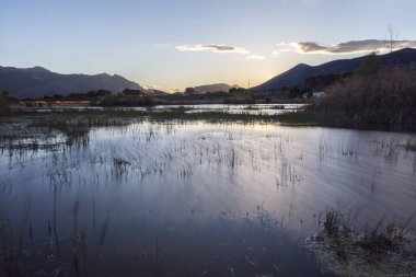 Günbatımı bataklık Gaianes uzun maruz kalma, Gaianes, Alicante, İspanya