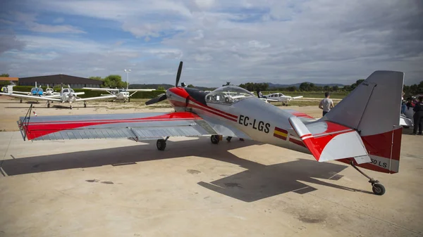 Acrobatic Spain Championship 2018, Requena (Valencia, Spain) junio 2018, airplane ZLIN Z-50. — Stock Photo, Image