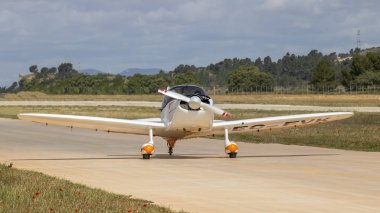 Akrobatik İspanya Şampiyonası 2019 (Ceva 2019), Requena (Valencia, İspanya) junio 2019, uçak Cap 10.