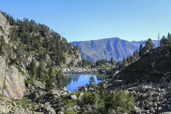 格伯山谷在夏天，国家公园的艾格埃斯特斯特和圣毛里西奥的埃斯塔尼. — 图库照片