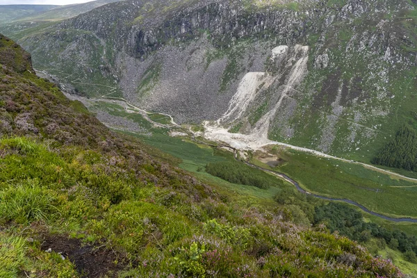 Miners village in Glendalough vale near Wicklow way. — Stock Photo, Image