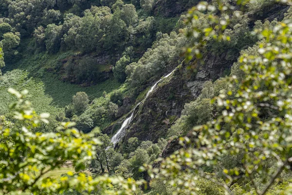 Powerscourt vattenfall, Glensoulan Valley. — Stockfoto