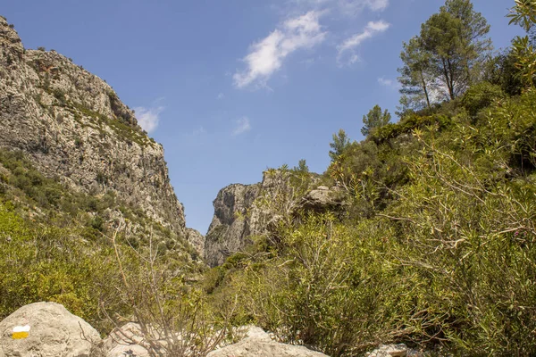 Rota de 6000 passos em Laguart Valley, Fleix . — Fotografia de Stock