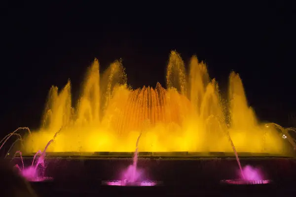 Krásné Barevné Fontány Městské Centrum Barcelon — Stock fotografie