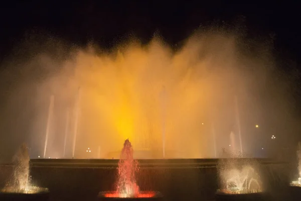 Krásné Barevné Fontány Centru Barcelony — Stock fotografie