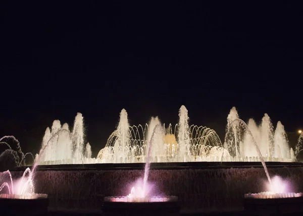 Krásné Barevné Fontány Městské Centrum Barcelon — Stock fotografie