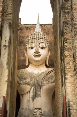 13. yüzyılda tapınak enshrining, Sukhothai, Tayland en büyük Buda resim. Wat Si dostum Phra Achana.